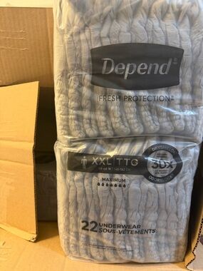 Depend Fresh Protection XXL Gray Disposable Underwear for Men - 22 Count